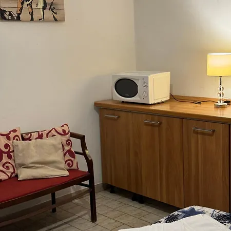 Beautiful Greysclass Pensión Venecia