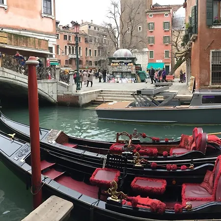 בית הארחה Beautiful Greysclass